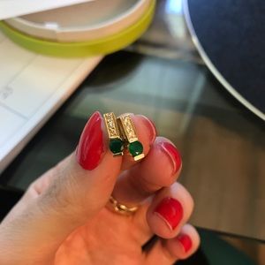 Solid gold, emerald, diamond earringa